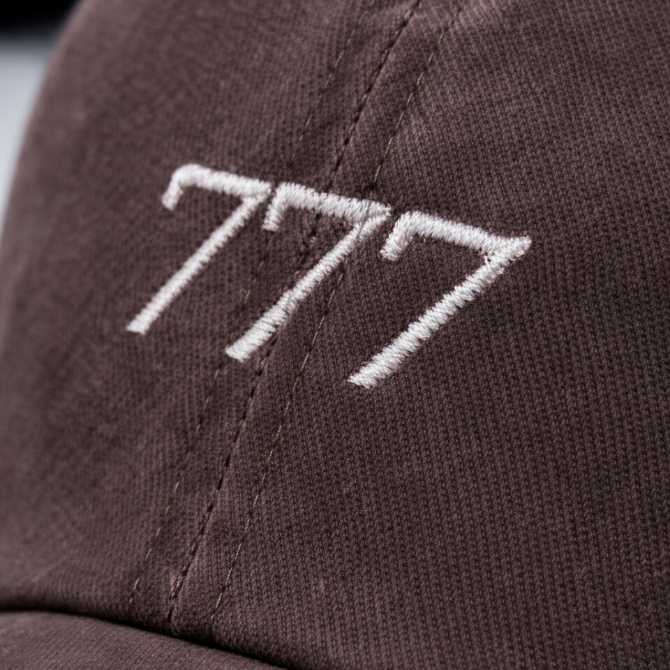 777 Kahverengi